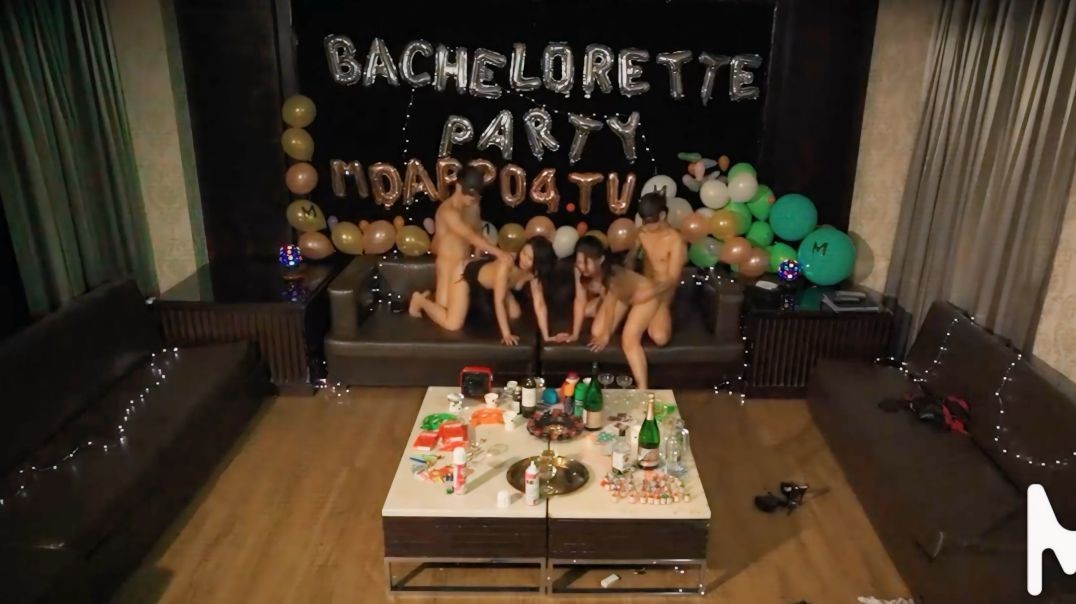 ជប់លៀងវ៉ៃសិចជាក្រុមក្នុងខារ៉ាអូខេ