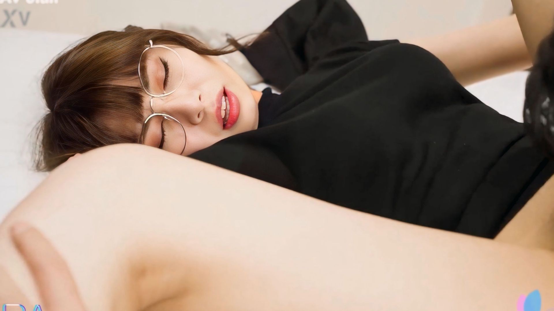 Premium Model Asia 2552