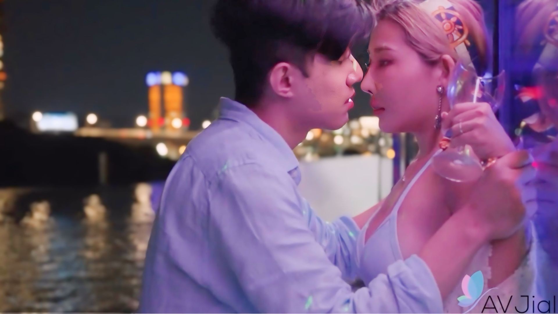 Premium Model Asia 2626